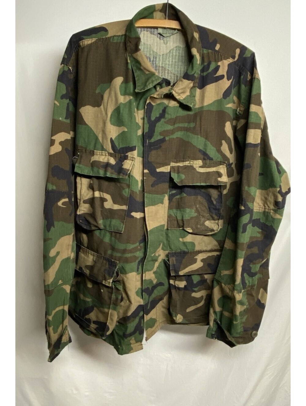 U.S. Military Men's Jacket Size Large Green Woodland Camouflage Camo Combat VTG